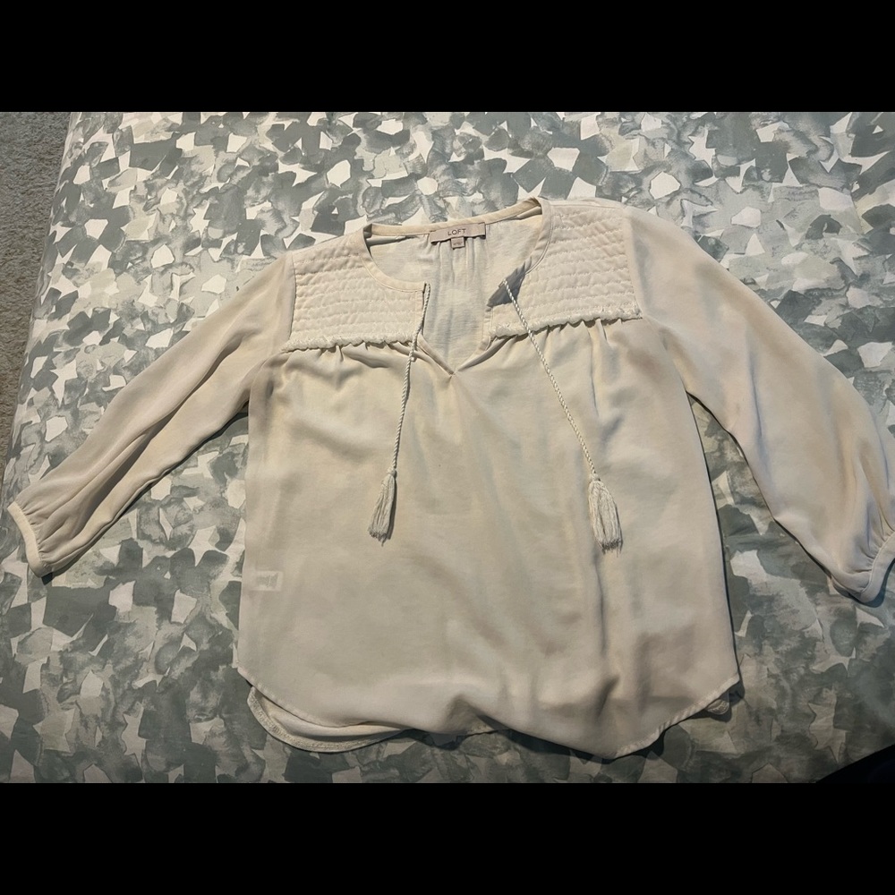 XS white loft shirt